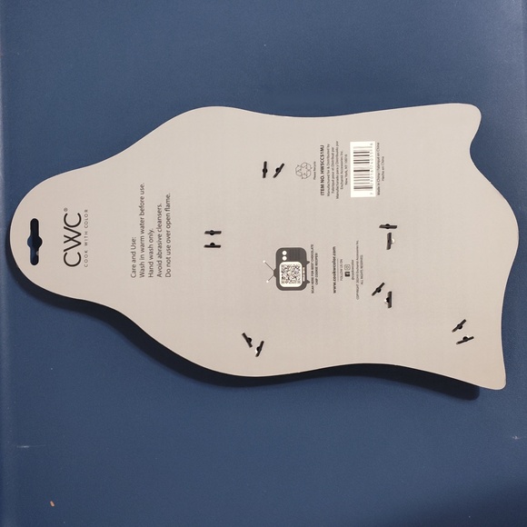 🎃 Cook with Color 5 Piece Halloween Cookie Cutter Set 👻 - Picture 2 of 3